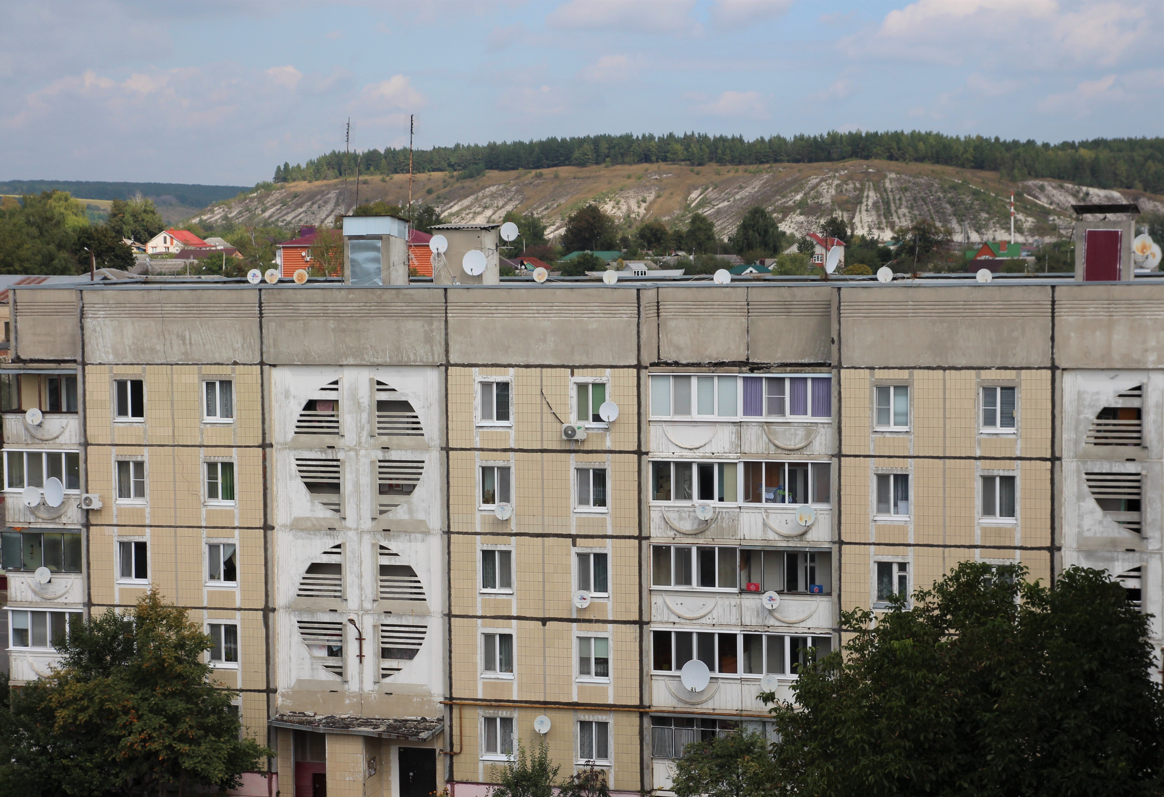 дом