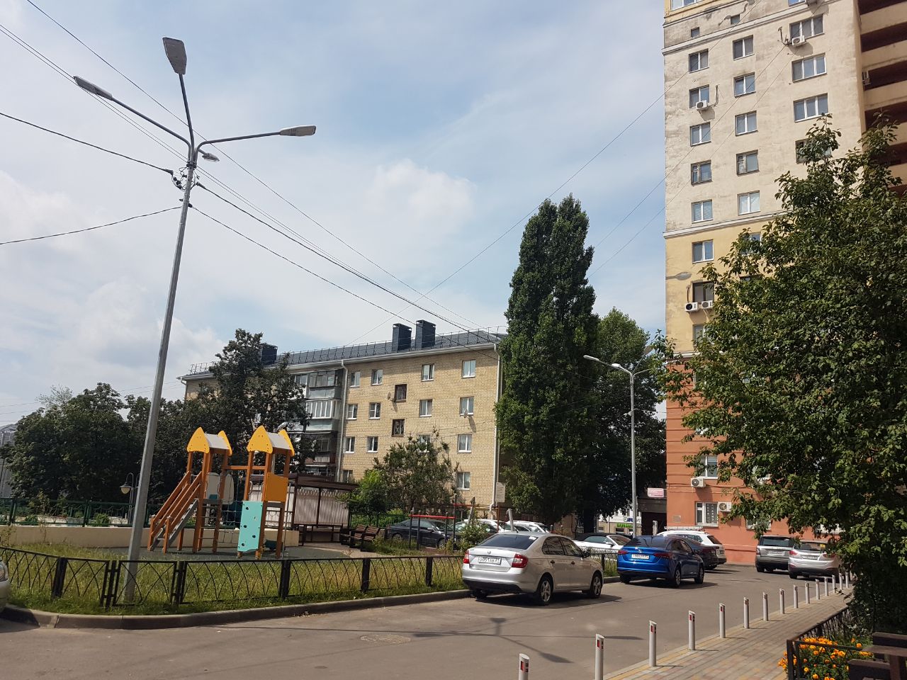 дом